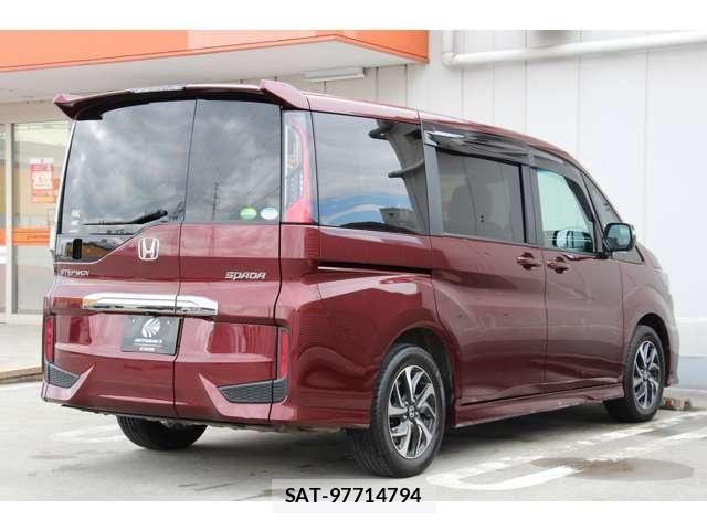 Honda STEP WGN 2021-03 5879681-28