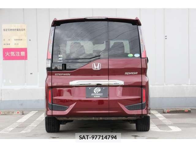 Honda STEP WGN 2021-03 5879681-29