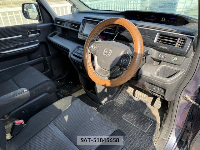 Honda STEP WGN 2017-03 6019819-9