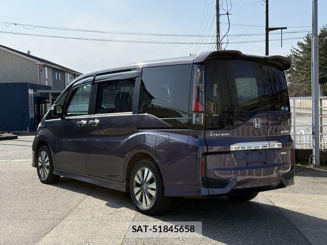 Honda STEP WGN 2017-03 6019819-2