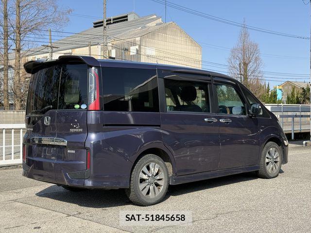 Honda STEP WGN 2017-03 6019819-4