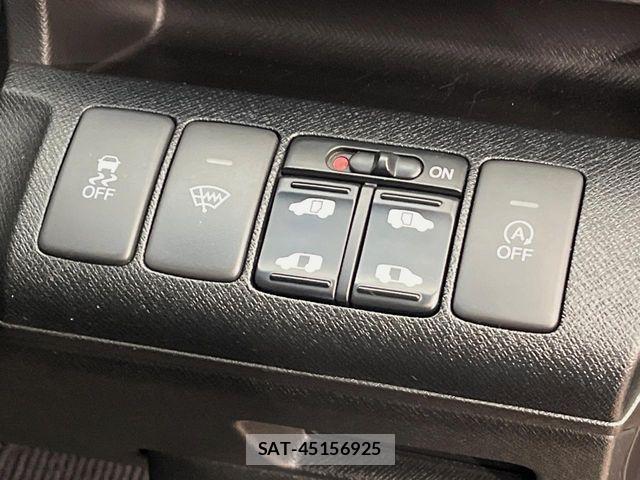 Honda STEP WGN 2013-01 6219923-4