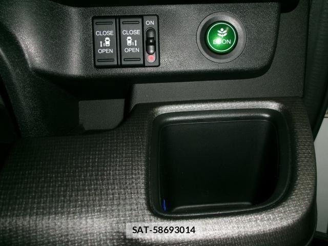 Honda STEP WGN 2020-09 6791633-26