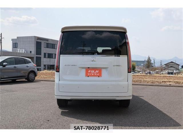 Honda STEP WGN 2026-02 6791632-13