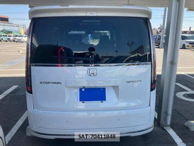 Honda STEP WGN 2024-03 6913624-4