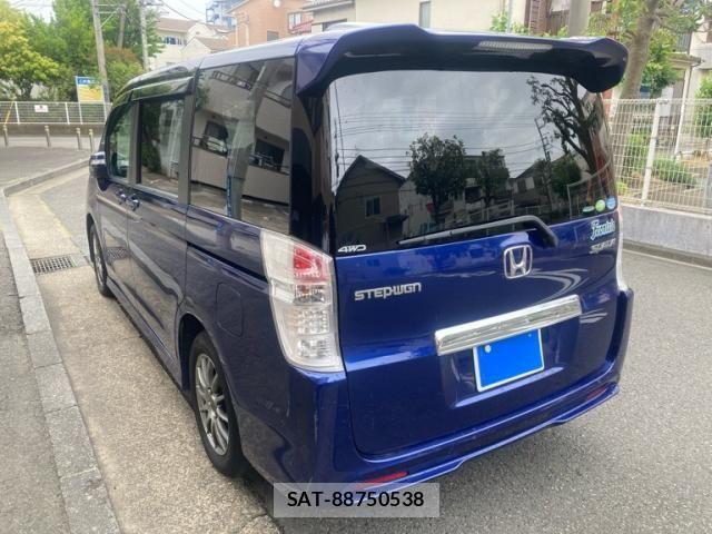 Honda STEP WGN 2009-12 7060886-3