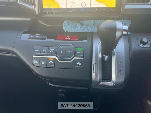 Honda STEP WGN 2013-08 7225585-18