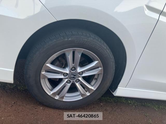 Honda STEP WGN 2013-08 7225585-3