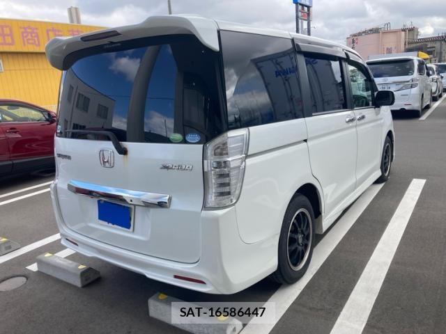 Honda STEP WGN 2013-09 7225588-1