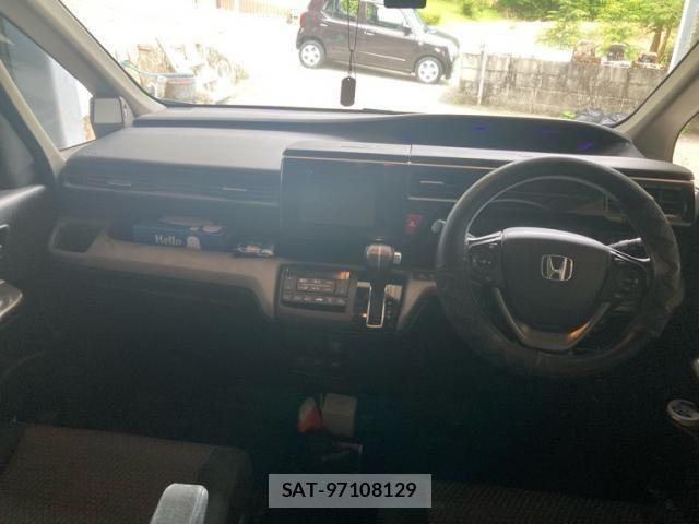 Honda STEP WGN 2015-08 7225590-9