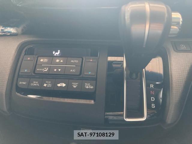 Honda STEP WGN 2015-08 7225590-16