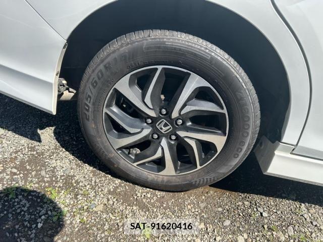 Honda STEP WGN 2018-01 7225591-10