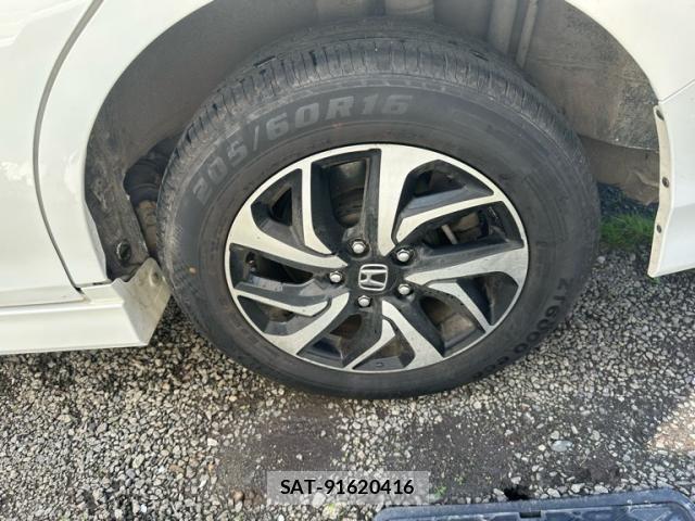 Honda STEP WGN 2018-01 7225591-11
