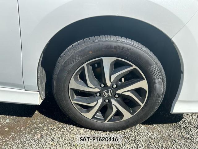 Honda STEP WGN 2018-01 7225591-13
