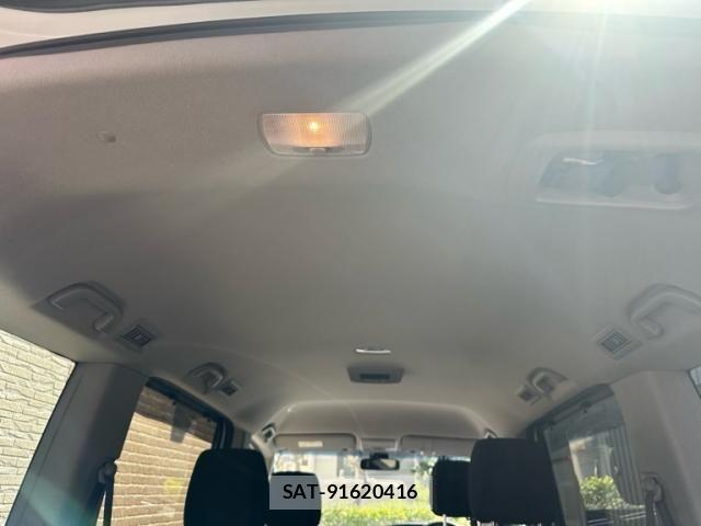 Honda STEP WGN 2018-01 7225591-18