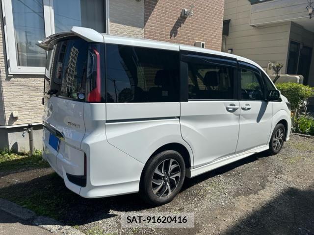 Honda STEP WGN 2018-01 7225591-3