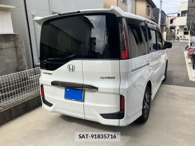 Honda STEP WGN 2021-08 7273034-1