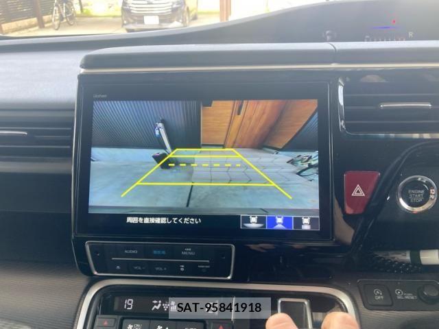Honda STEP WGN 2021-05 7330357-21
