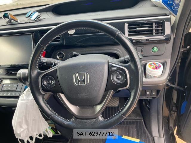 Honda STEP WGN 2015-09 7359982-11