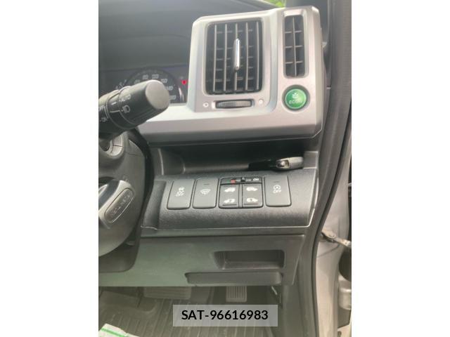 Honda STEP WGN 2013-06 7394318-15