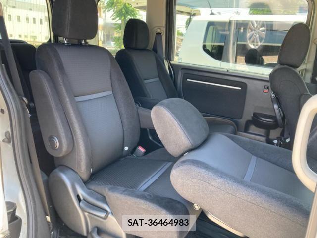 Honda STEP WGN 2017-12 7458122-10