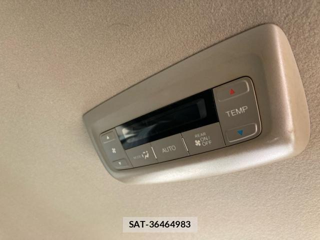 Honda STEP WGN 2017-12 7458122-12
