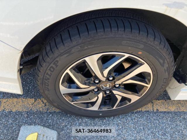 Honda STEP WGN 2017-12 7458122-7