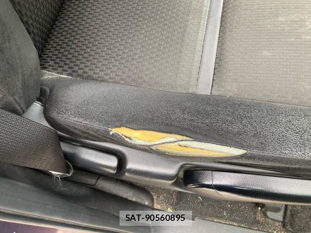 Honda STEP WGN 2017-09 7458123-13