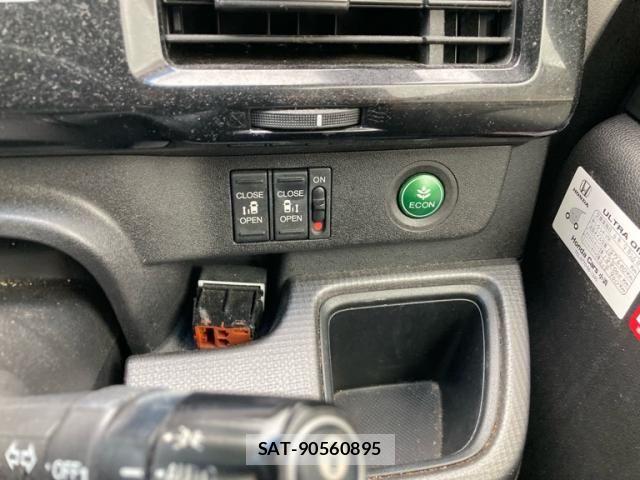 Honda STEP WGN 2017-09 7458123-20