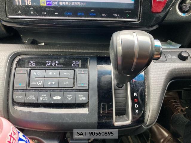 Honda STEP WGN 2017-09 7458123-23