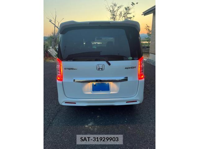 Honda STEP WGN 2013-08 7458124-9