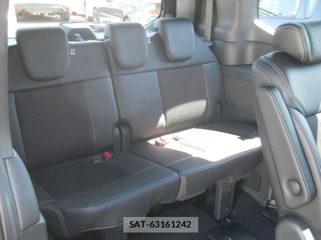 Honda STEP WGN 2026-06 7503057-17