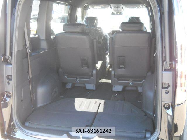 Honda STEP WGN 2026-06 7503057-19