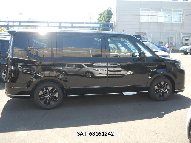 Honda STEP WGN 2026-06 7503057-3