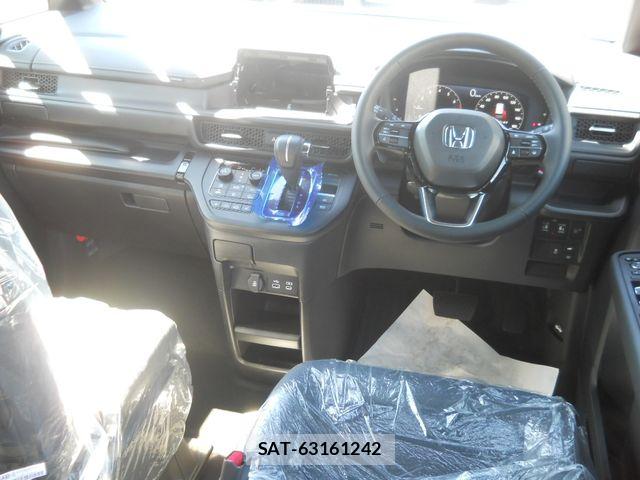 Honda STEP WGN 2026-06 7503057-8