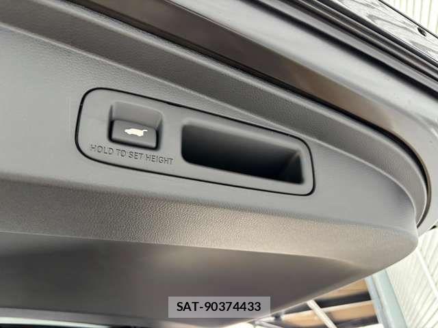 Honda STEP WGN 2026-06 7503055-10