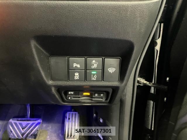 Honda STEP WGN 2016-09 7620418-23