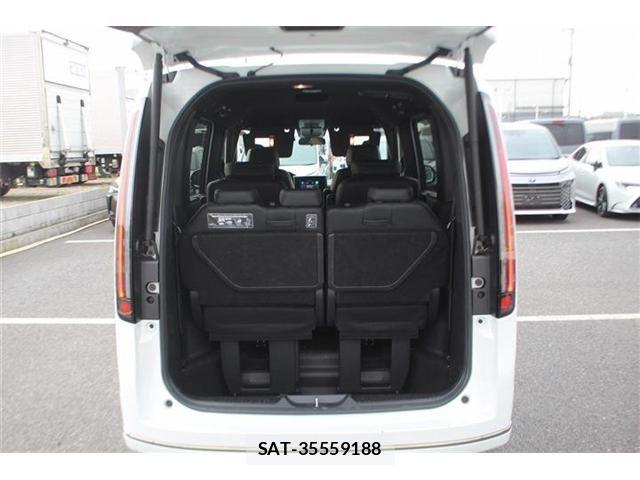 Honda STEP WGN 2025-10 7620413-26