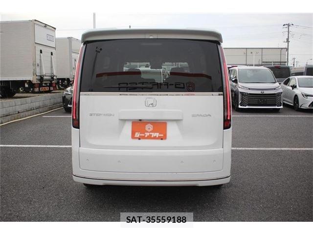Honda STEP WGN 2025-10 7620413-3