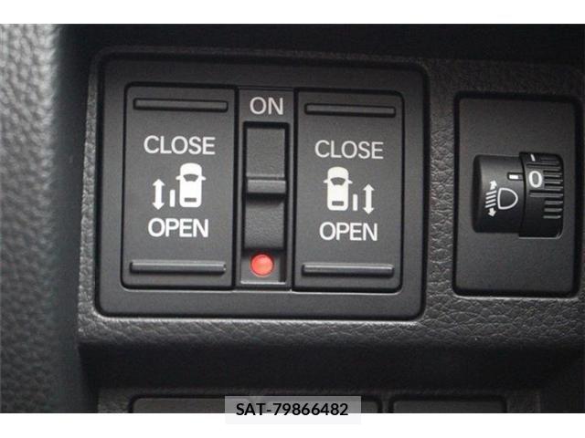 Honda STEP WGN 2025-10 7620414-3