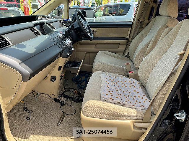 Honda STEP WGN 2006-11 7620420-18