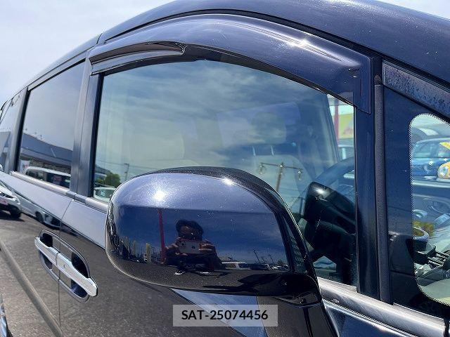 Honda STEP WGN 2006-11 7620420-24