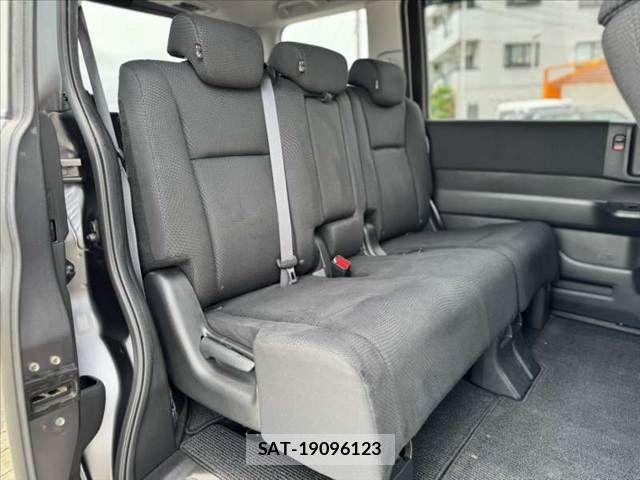 Honda STEP WGN 2014-07 7620421-18