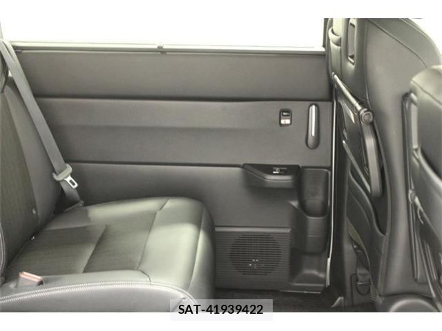 Honda STEP WGN 2025-10 7729287-29