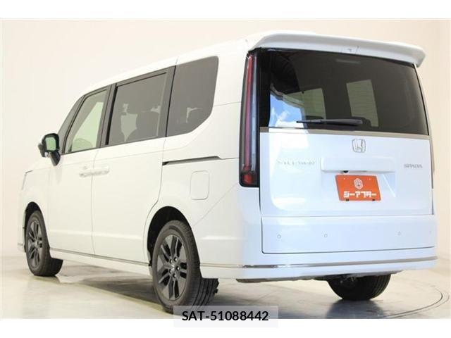 Honda STEP WGN 2025-10 7729297-9