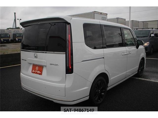Honda STEP WGN 2025-10 7729290-15