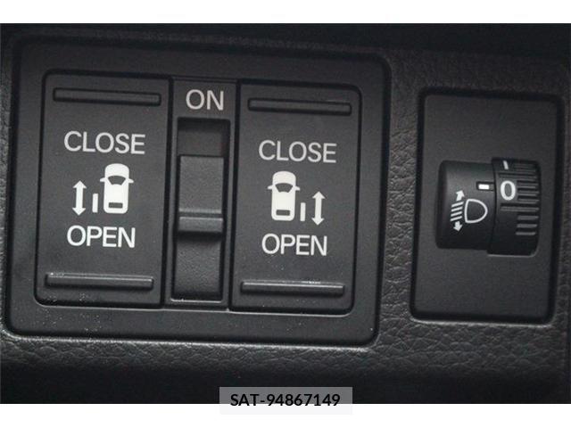 Honda STEP WGN 2025-10 7729290-4