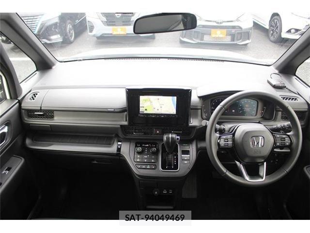 Honda STEP WGN 2025-10 7729289-19