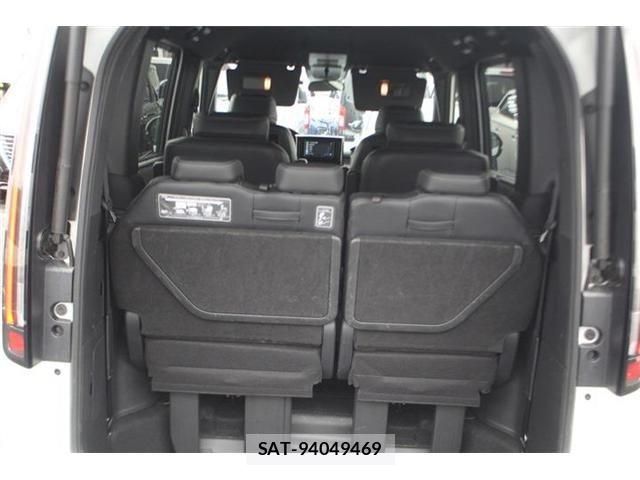 Honda STEP WGN 2025-10 7729289-27