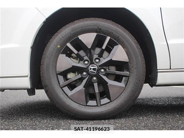 Honda STEP WGN 2025-10 7729280-18